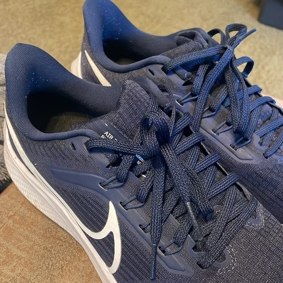 Nike Runners - Picture 5 of 5